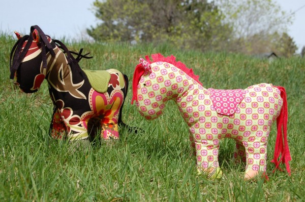 pippi-horse-pattern