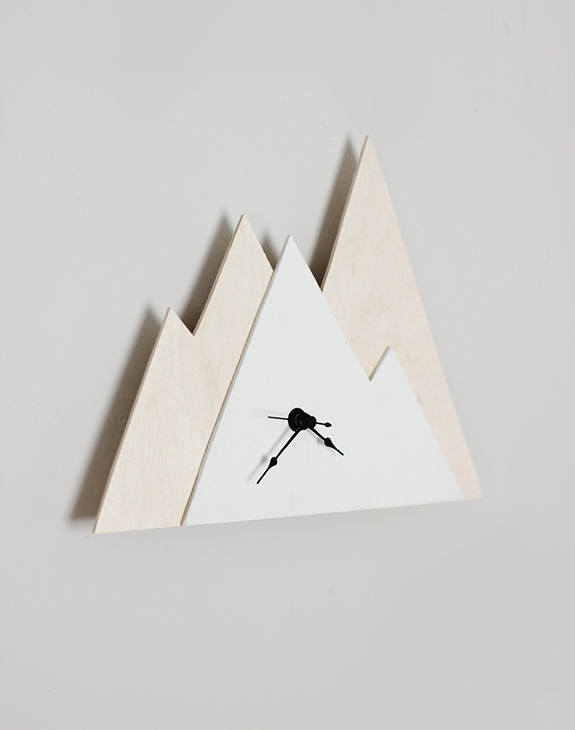 DIY Minimal Mountain Clock | Say Yes